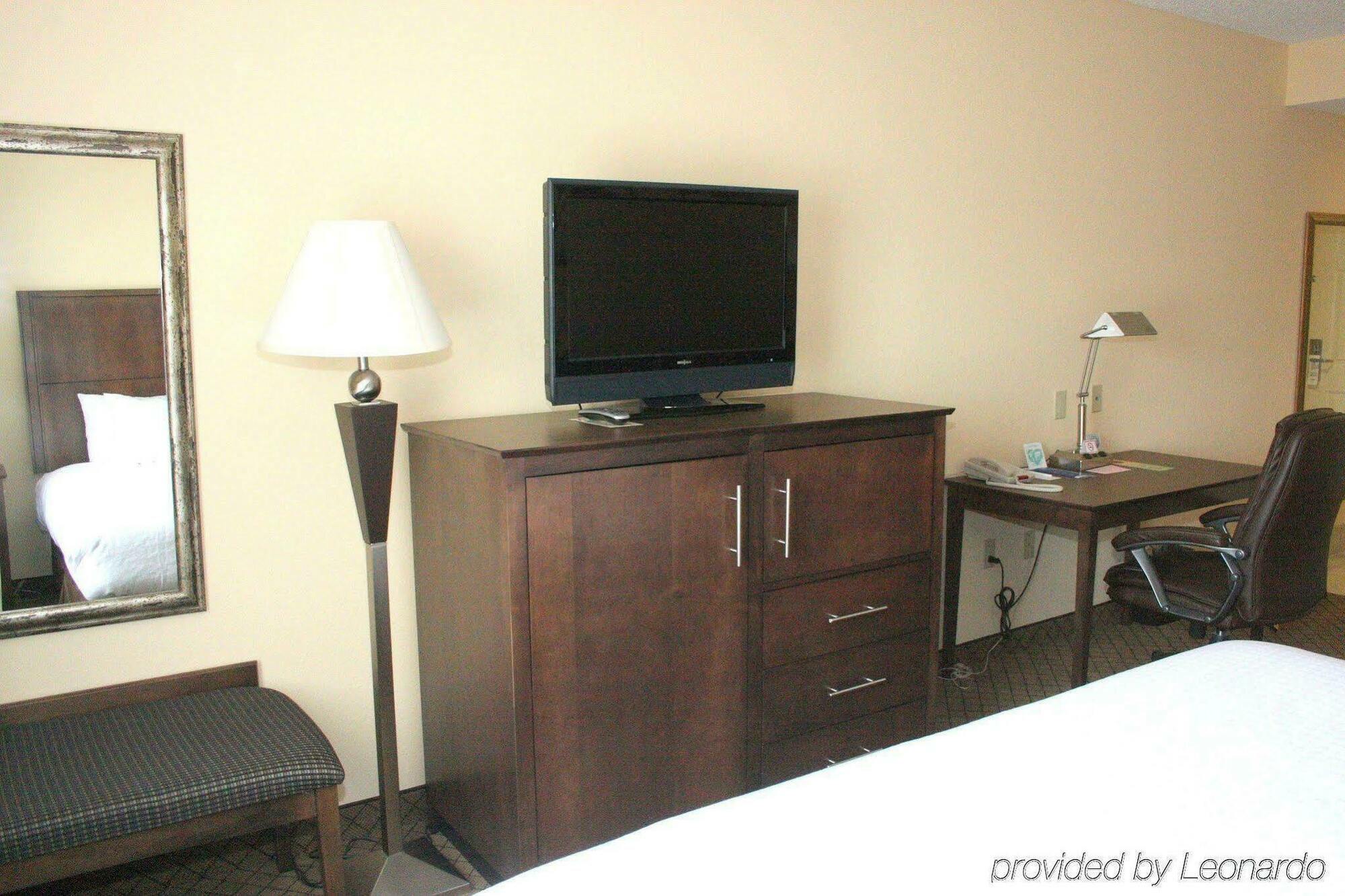 Delta Hotels By Marriott Huntington Mall Barboursville Exterior foto